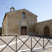Esterno della sala convegni del polo Museale Santo Spirito, anticamente era una chiesa in pietra
